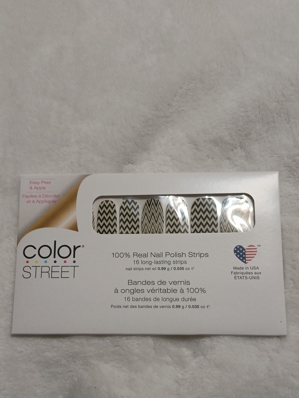 NC8 Color Street Black & White Chevron Nail Polish Strips